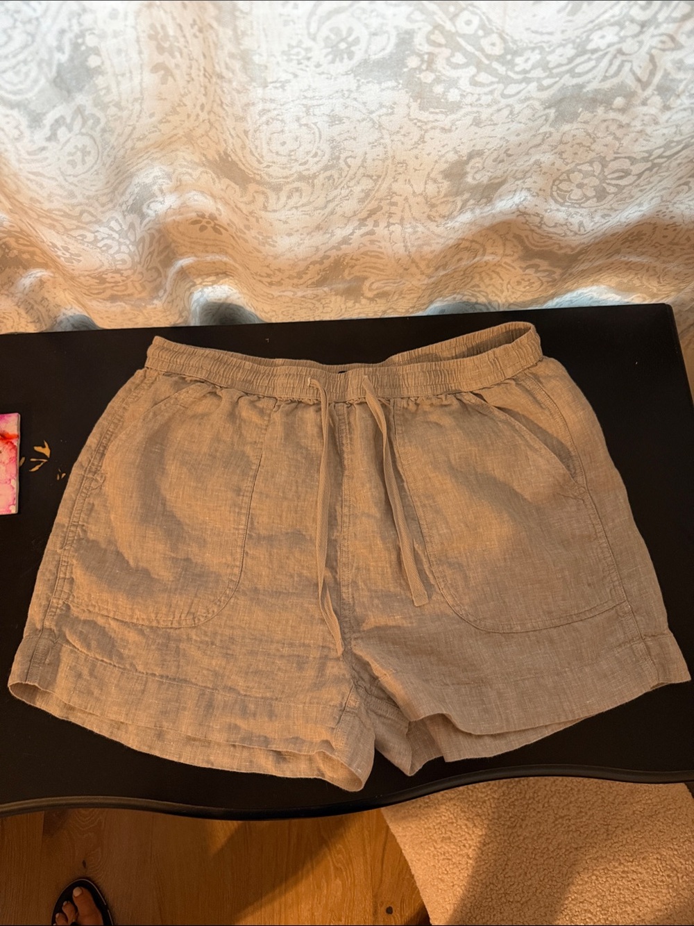 Quince Women's 100% Linen Drawstring Shorts in Natural.